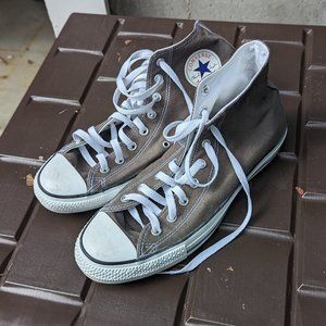 Converse Chuck Taylor high tops